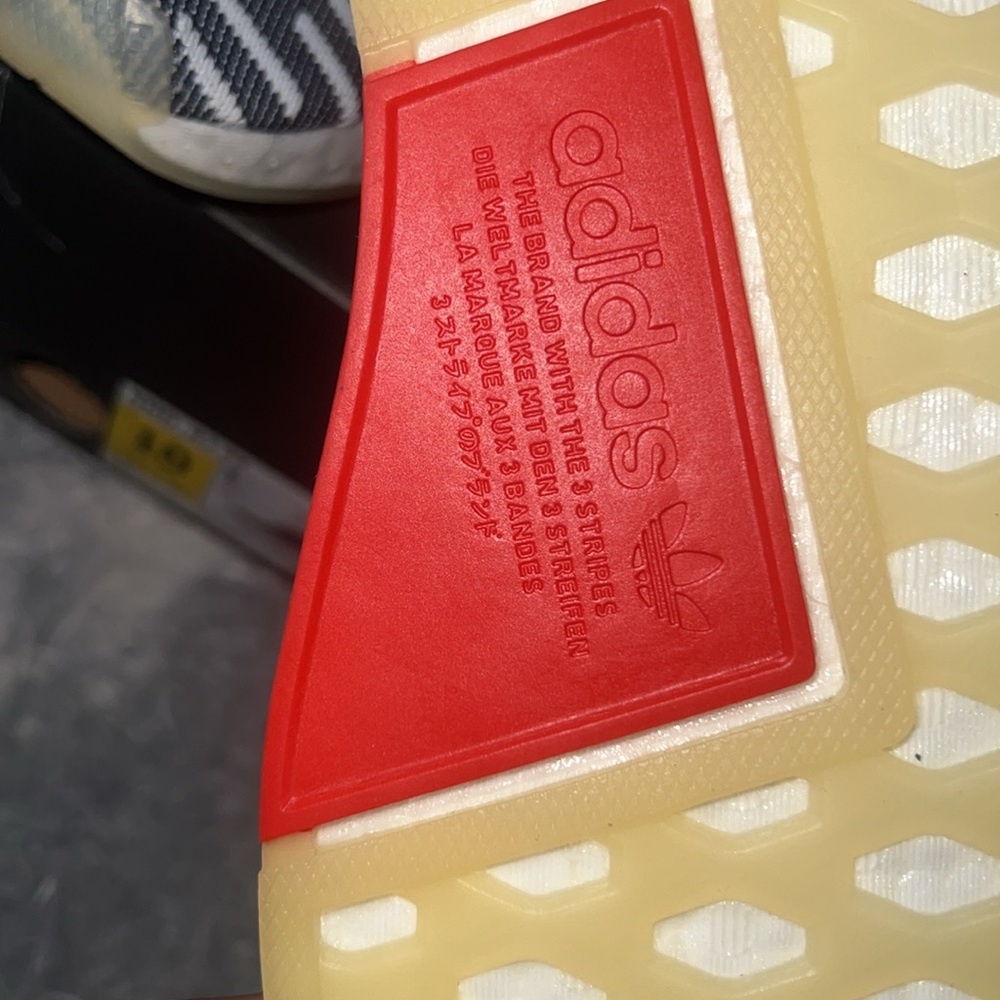 Adidas NMD R2PK sneakers - Picture 6 of 6